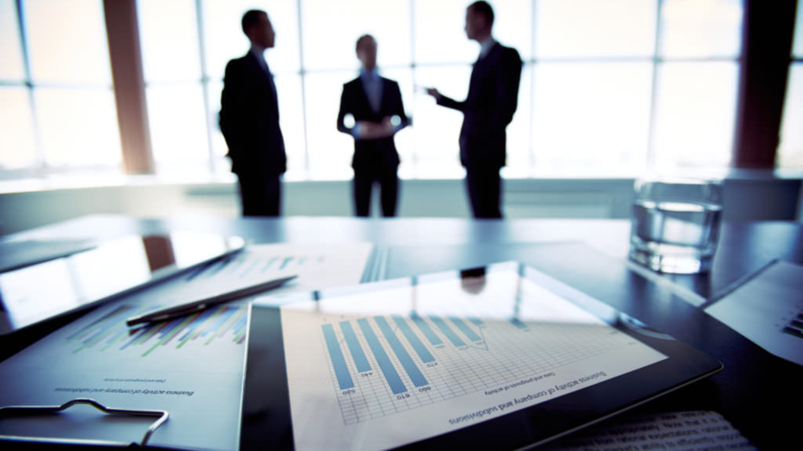 DeMine Immigration Law | I am looking to Invest in Southwest Florida. How can I apply for an E-2 Visa?
